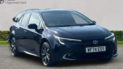 Used Toyota Corolla 140 HP (102 kW) 2026 Hatchback