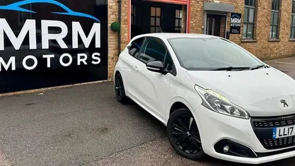 Used 2017 Peugeot 208 Hatchback | £5,299 (Fair price)