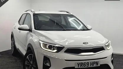 Used 2020 Kia Stonic SUV | £9,995 (Fair price)