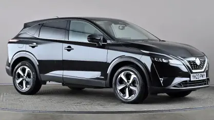 Used Nissan Qashqai N-Connecta 190 HP (139 kW) 2023 Black SUV