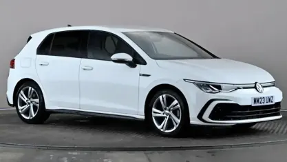 Used VW Golf VIII R-line 150 HP (110 kW) 2023 White Hatchback