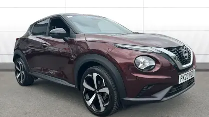Usado Nissan Juke Tekna 114 HP (83 kW) 2023 Vermelho SUV