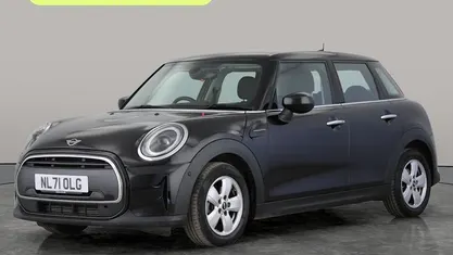Used Mini Cooper Classic 136 HP (100 kW) 2022 Hatchback
