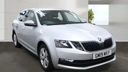 Used Skoda Octavia SE Technology 116 HP (85 kW) 2019 Silver Hatchback