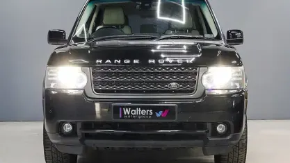 Used Land Rover Range Rover Vogue 313 HP (230 kW) 2011 Black SUV