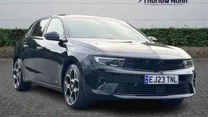 Used Vauxhall Astra Ultimate 131 HP (96 kW) 2023 Black Hatchback