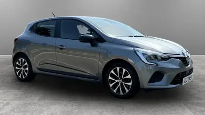 Used Renault Clio Evolution 145 HP (106 kW) 2023 Grey Hatchback