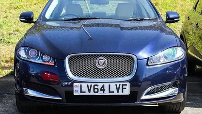 Used Jaguar XF Luxury 163 HP (119 kW) 2015 Sedan