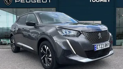 Begagnad Peugeot 2008 Allure+ 101 HK (74 kW) 2023 Grå SUV