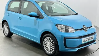 Begagnad VW up! 65 HK (47 kW) 2023 Blå Halvkombi