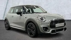 Used 2019 Mini Cooper Sport Hatchback | £15,800 (Fair price)