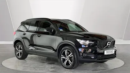 Used Volvo XC40 R-Design 190 HP (139 kW) 2020 SUV