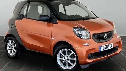 Black Used 2018 Smart ForTwo Coupé Passion Coupe | £3,895 (Fair price)