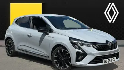 Used Renault Clio Techno 90 HP (66 kW) 2025 Grey Hatchback