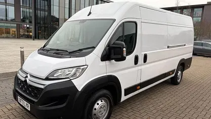 Used 2023 Citroën Relay Van | £12,490 (Fair price)