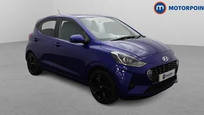 Used Hyundai i10 Premium 84 HP (61 kW) 2023 Hatchback