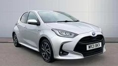 Silver Used 2021 Toyota Yaris Hybrid Design Hatchback | £14,488 (Fair price)