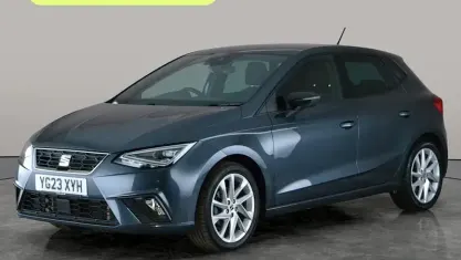 Usata Seat Ibiza FR 110 CV (80 kW) 2023 Grigio Utilitaria