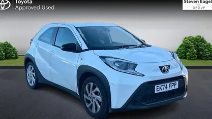 Used Toyota Aygo X PURE 72 HP (52 kW) 2025 SUV