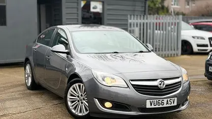 Used Vauxhall Insignia Design Edition 136 HP (100 kW) 2016 Hatchback