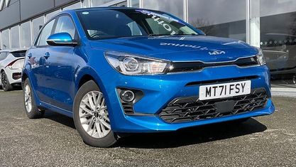 Begagnad Kia Rio 84 HK (61 kW) 2022 Halvkombi