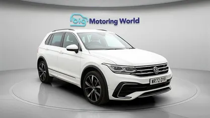 Used VW Tiguan R-line 245 HP (180 kW) 2022 White SUV