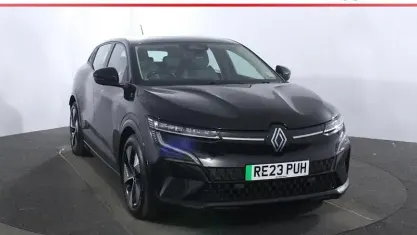 Used Renault Megane E-Tech Equilibre 161 kW (220 HP) 2023 Black Hatchback