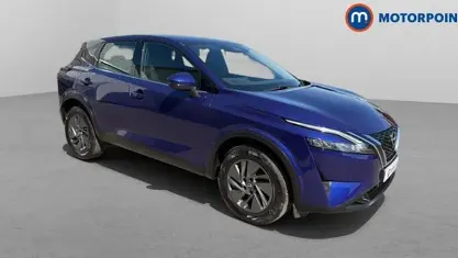 Begagnad Nissan Qashqai Acenta Premium 158 HK (116 kW) 2023 Blå SUV