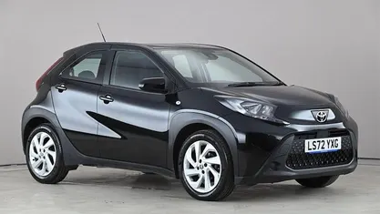 Used Toyota Aygo X PURE 72 HP (52 kW) 2025 SUV