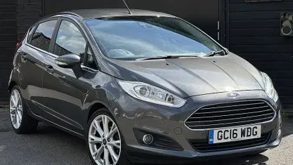Used Ford Fiesta Titanium 101 HP (74 kW) 2016 Black Hatchback