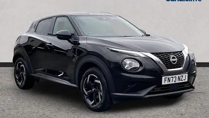 Używany Nissan Juke N-Connecta 114 KM (83 kW) 2023 Czarny SUV