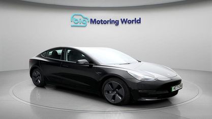 Usado Tesla Model 3 Long Range AWD 366 kW (498 HP) 2022 Preto Sedan