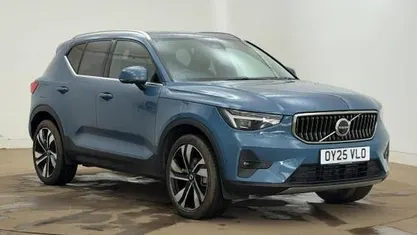 Used 2025 Volvo XC40 Ultra SUV | £33,285 (Fair price)