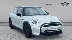 Silver Used 2021 Mini Cooper Classic Hatchback | £17,995 (Fair price)