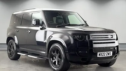 Used Land Rover Defender HSE Dynamic 300 HP (220 kW) 2024 SUV
