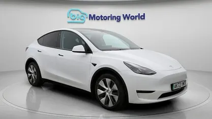 Used 2025 Tesla Model Y Long Range AWD SUV | £25,600 (Super price)