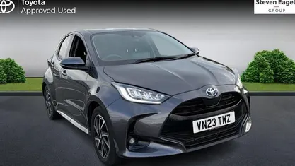 Used 2025 Toyota Yaris Hybrid Design Hatchback | £21,324 (Fair price)
