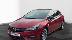 Red Used 2021 Vauxhall Astra Edition Hatchback | £10,795 (Fair price)
