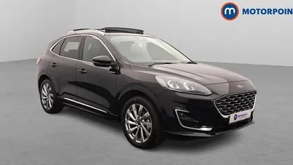 Usado Ford Kuga Vignale 224 HP (164 kW) 2023 Preto SUV