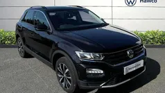 Black Used 2018 VW T-Roc SE SUV | £14,795 (Fair price)