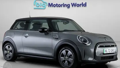 Used 2023 Mini Cooper Level 1 Hatchback | £14,000 (Good price)