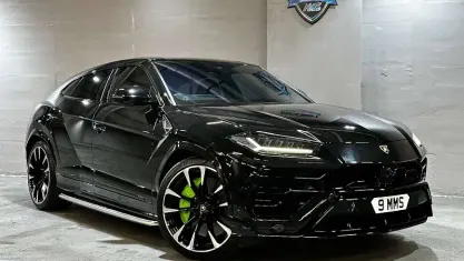 Usado Lamborghini Urus 666 CV (489 kW) 2021 Negro SUV