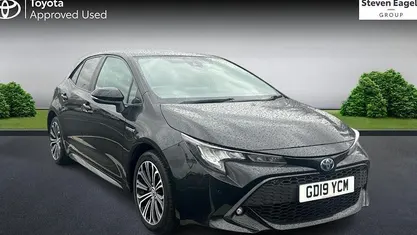 Used Toyota Corolla Design 122 HP (89 kW) 2022 Hatchback