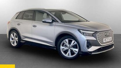 Używany Audi Q4 e-tron S-Line 150 kW (204 KM) 2023 SUV