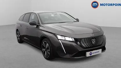 Used Peugeot 308 SW Allure 131 HP (96 kW) 2024 Estate