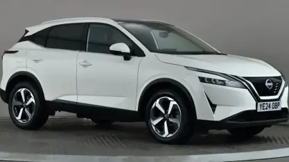 Used Nissan Qashqai N-Connecta 190 HP (139 kW) 2023 White SUV