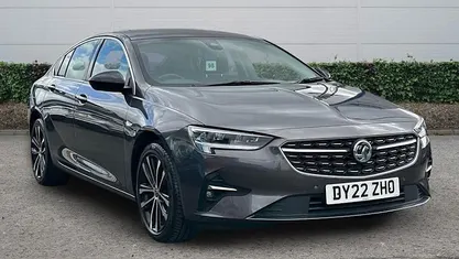 Used Vauxhall Insignia Edition 122 HP (89 kW) 2021 Grey Hatchback