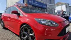 Red Used 2014 Ford Focus ST Hatchback | £9,890 (A bit pricey)