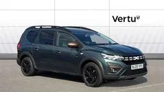 Used 2025 Dacia Jogger Extreme MPV | £22,190 (Fair price)