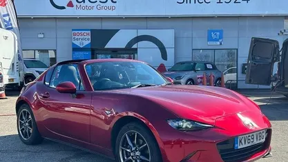 Used Mazda MX5 Inclusive 132 HP (97 kW) 2019 Red Cabriolet